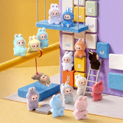 Pop Mart Labubu The Monsters Pin For Love A - M Wunschbuchstabe